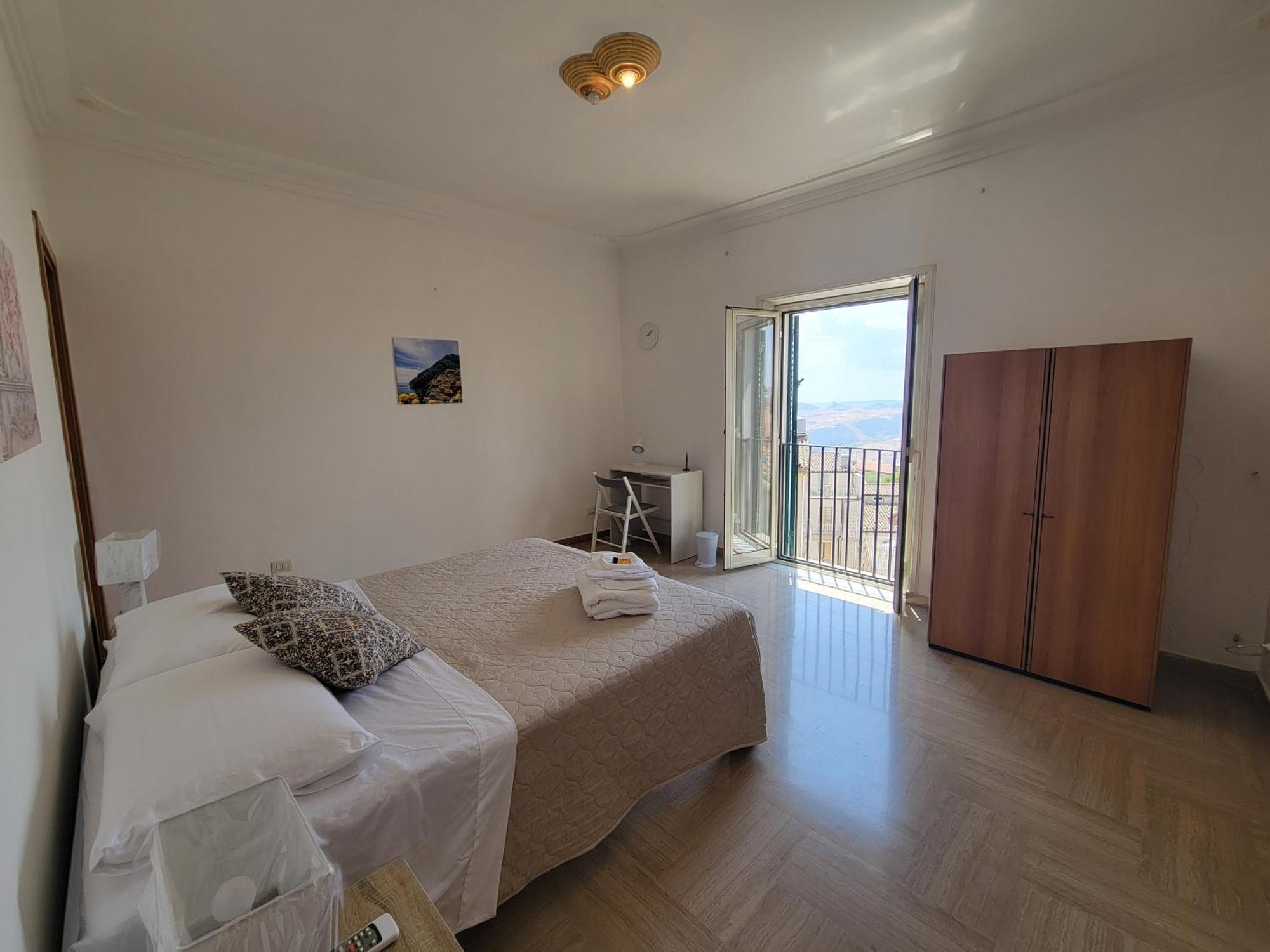 Mussomeli'S Beautiful House Apartment ภายนอก รูปภาพ
